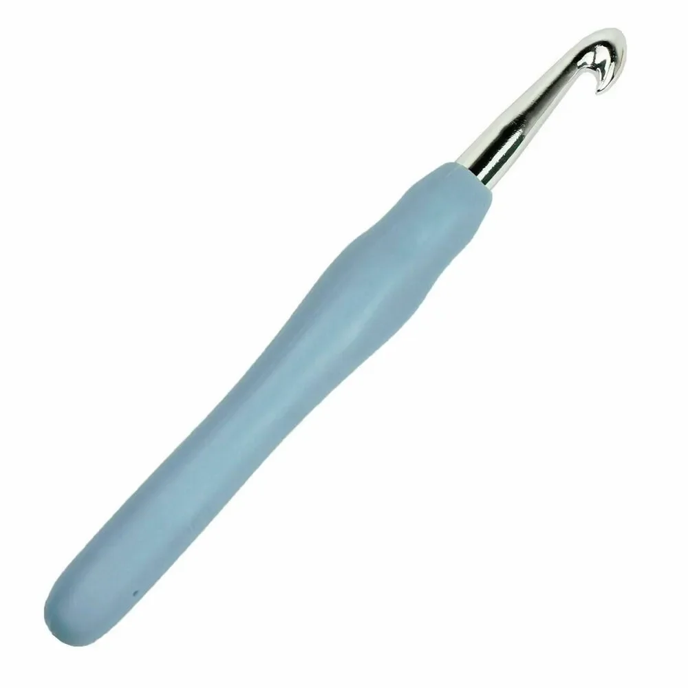 Crochet Hooks Soft Handle Ergonomic Rubber Grips Aluminum Needles 12-Pc Gift NEW